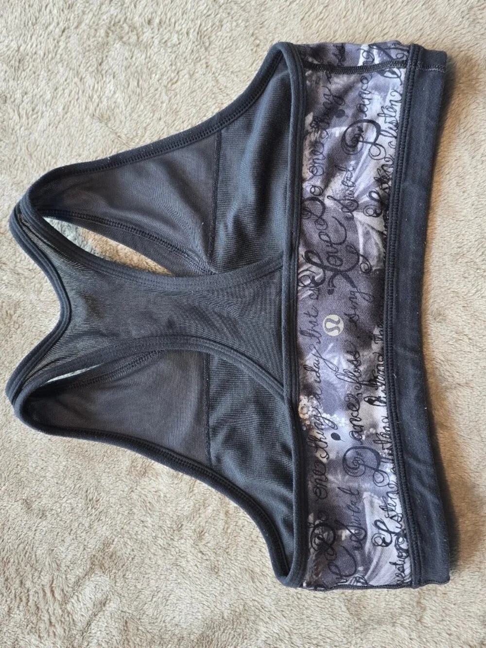 Lululemon criss cross bra size 8 - Picture 4 of 5